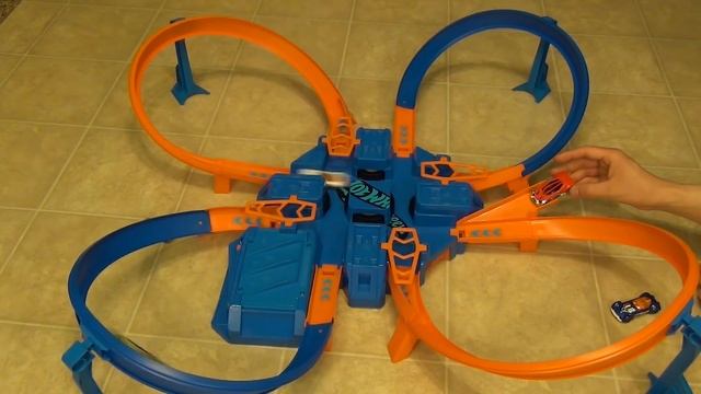 Hot Wheels Criss Cross Crash Track Set - Unboxing and Comparison смотреть онлайн