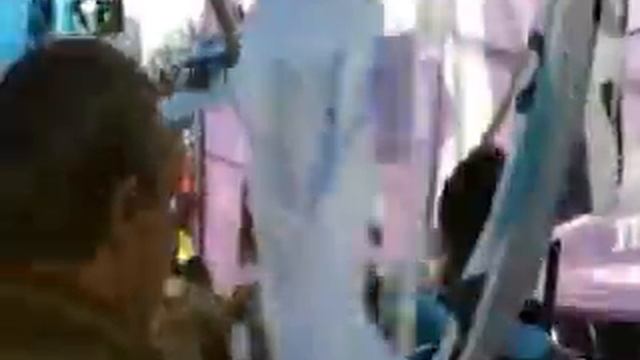 Una dékada ganada. Militantes de Nuevo Encuentro Avellaneda camino a la Plaza!! смотреть онлайн