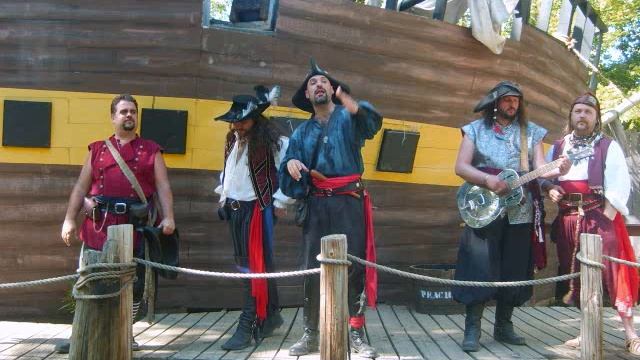 Jolly Rogers Pics (pirate game) смотреть онлайн