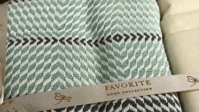 Летний комплектFavorite Турция Hongkong yesil / haki смотреть онлайн