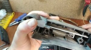 Ремонт шлифмашинки Skil Klick 7600 разбит ремень и шкив ремня Не сложный ремонт