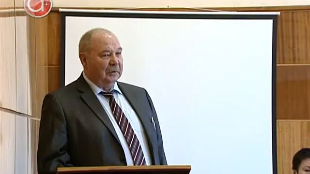 Дело было в администрации: о коммунальном празднике, перепадах температур и ямах & о сосульках смотреть онлайн