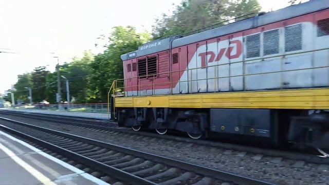 Тепловоз ЧМЭ3-3291 следует резервом смотреть онлайн