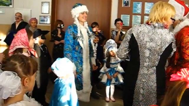 Новогодний праздник для детей в Карабалыке смотреть онлайн