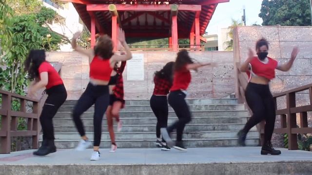 [KPOP IN PUBLIC] Stray Kids - Thunderous (Sollar Dance Cover) смотреть онлайн