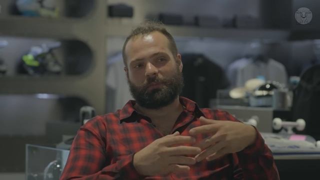 Федотов на заводе CFMOTO: Как делают китайские мотоциклы и при чем тут КТМ? смотреть онлайн