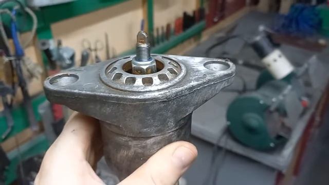 Почему стучит задний амортизатор или же стучит не амортизатор? Пассат Б5+ . смотреть онлайн