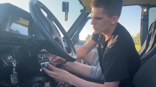 КАК ПОСТАВИТЬ ЗАДНИЕ ФАРЫ НА НИВУ - КУПИЛ ОПТИКУ АМГ? смотреть онлайн