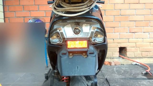 Улучшаем свет на скутере своими руками