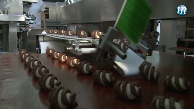 Первый в России за 20 лет хлебокомбинат открылся в Тюмени смотреть онлайн