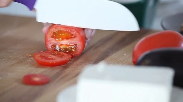 БАКЛАЖАНЫ - "синенькие" в духовке ( с помидорами и сыром). смотреть онлайн