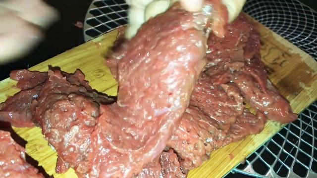 Готовим у Каси / очень вкусное мясо / жарим мясо отбивные / отбивные в кляре смотреть онлайн