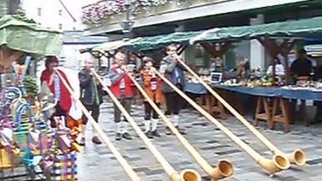 Hráči na alpský roh-Alphorn v Maria Alm смотреть онлайн