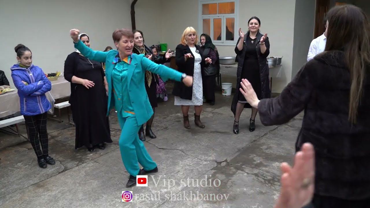 ТАНЕЦ ДЕВУШКИ взорвал интернет! смотреть онлайн