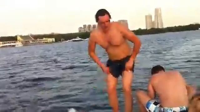 химкинское водохранилище 2011 смотреть онлайн