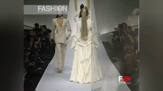 yasmeen ghauri for montana pure Aesthetics смотреть онлайн