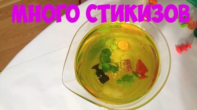 ✌ Лавовая лампа STiKEEZ Как сделать легко, как для детей / LAVA LAMP with Stikeez ! смотреть онлайн