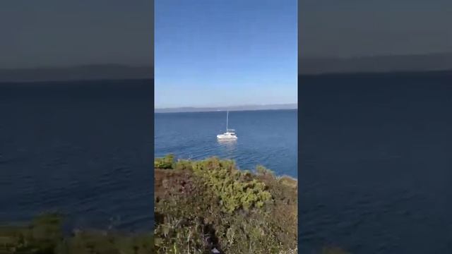 Мы гуляем вдоль мыса Giens в Провансе, недалеко от Йера. смотреть онлайн