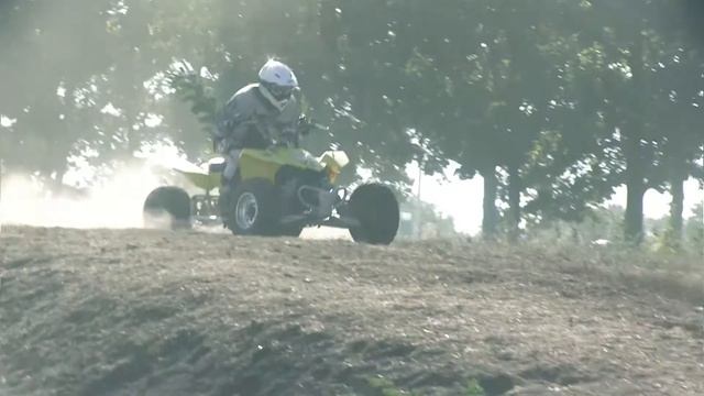 Покатушки на квадроциклах. Мото клуб "Каскад". Кировоград 2014 г. смотреть онлайн