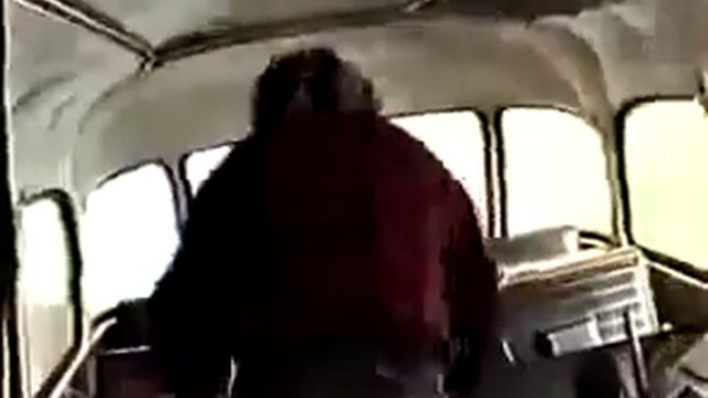 КРУТО Ограбление автобуса ПРОРОКА Сан Боя 1993 смотреть онлайн