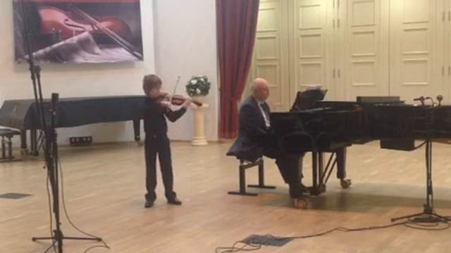 Берио Этюд соль мажор смотреть онлайн