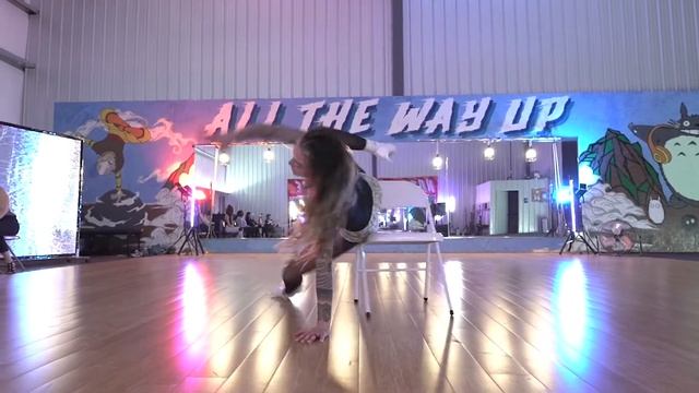 "LADY GAGA - BAD ROMANCE" Chair Choreo - All The Way Up Dance Studio Iowa смотреть онлайн