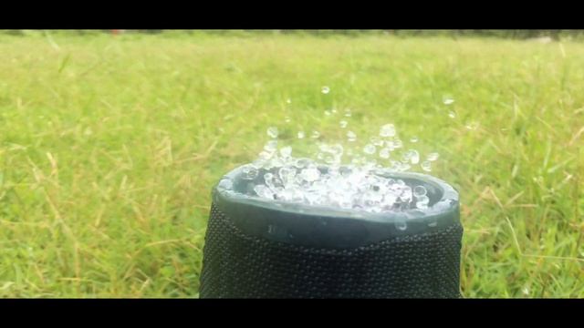 JBL Charge 4 WATER TEST!!! [Perfect Focusവല്ലാത്ത ഒരു water test ആയിപോയി #malayalm #jbl смотреть онлайн
