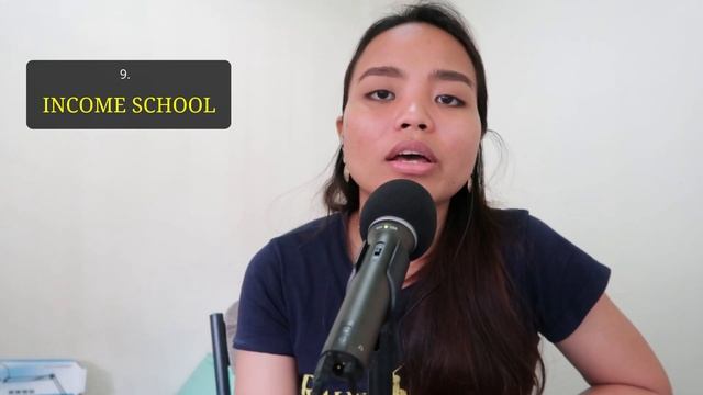 What I Watch to Improve My English (and Life) смотреть онлайн