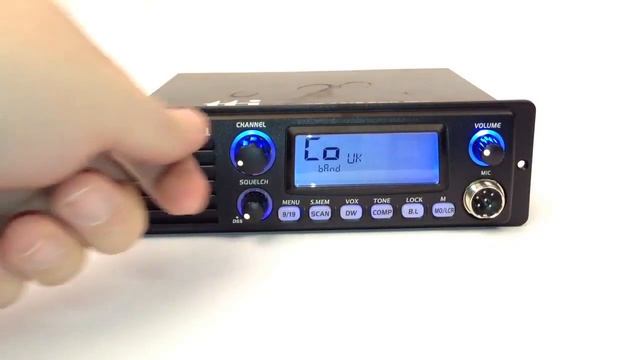 Changing bands on a TTI 1100 CB Radio смотреть онлайн
