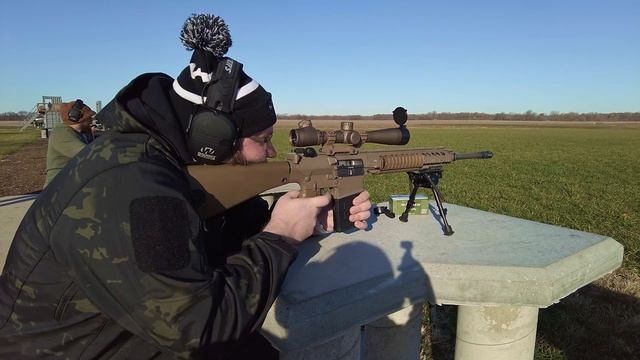 Knights Armament *REAL* M110 SASS - First Shots смотреть онлайн