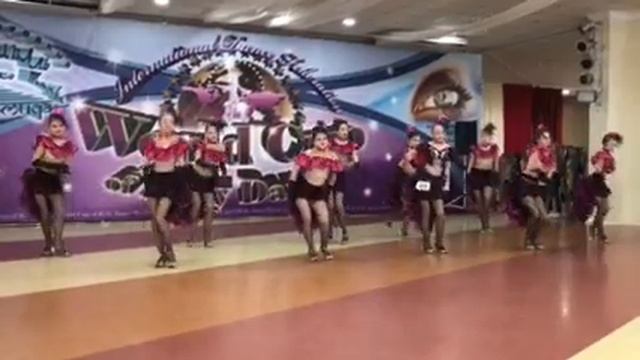 Бурлеск смотреть онлайн