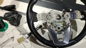 Как снять руль Кия Оптима