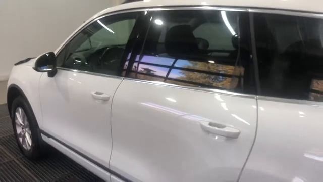 Volkswagen Touareg '2012 смотреть онлайн