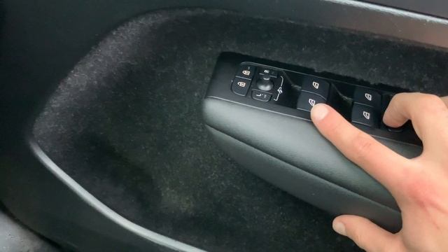 VOLVO XC40 B4 MHEV INSCRIPTION 2.0 PETROL FOR SALE смотреть онлайн