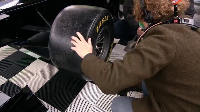 Pitstop Challenge - Banden wisselen met Cars and Stars Events смотреть онлайн