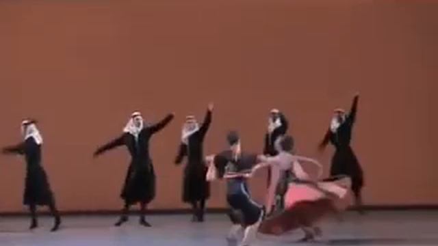 スペインの踊り「ライモンダ」ガリーナ・ルジナ＆ヴラジスラフ・マカロフ/Spanish Dance "Raymonda" Galina Rusina & Vladislav Makarov смотреть онлайн