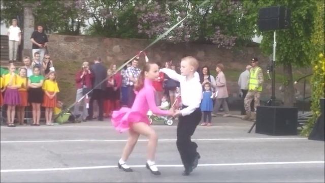 Спортивные танцы.Выступление Анастасии. смотреть онлайн