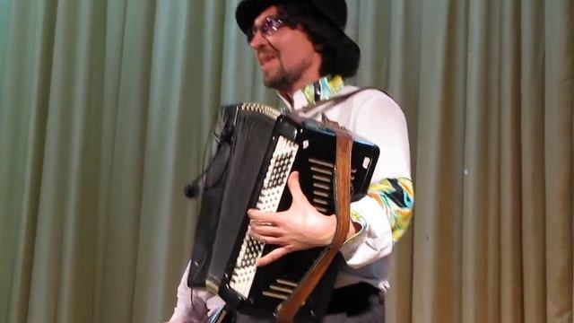Александр Воронище балалайка, Дмитрий Казека Два цыгана Островец 04 02 2016 смотреть онлайн