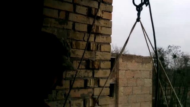 Спасение пострадавшего через окно на носилках с выходом смотреть онлайн