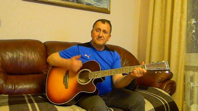 Валера Станчуляк поёт под гитару