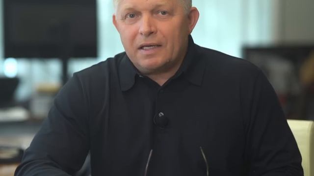 R. Fico: Hamran sa dnes priznal, že po ministrovi Šimkovi sa chystá na šéfa SIS Aláča a GP Žilinku смотреть онлайн