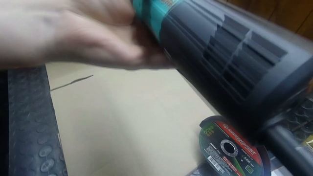 Sturm AG9012TE Дешёвая добротная китайская болгарка смотреть онлайн
