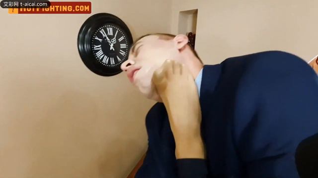 beautiful female agent смотреть онлайн