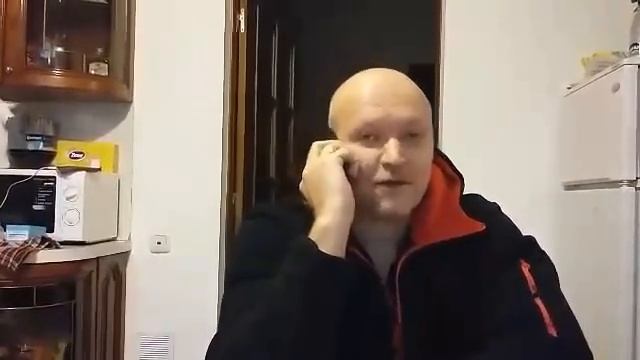 Приглашение по телефону на встречу. Коралловый клуб. А.Луконин. смотреть онлайн