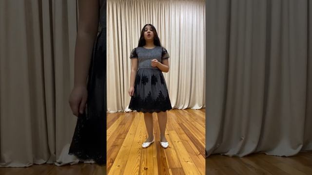 Чурон Нианелла «Танцы на стеклах» смотреть онлайн