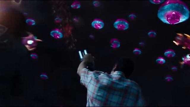 Pixels - How to beat pixels centipede in real life смотреть онлайн