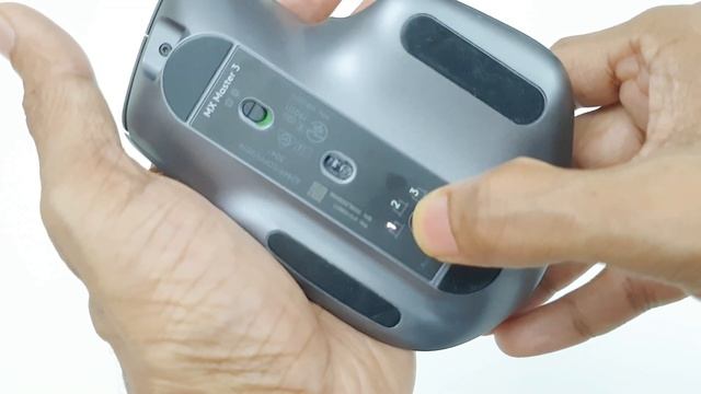 Logitech MX Master 3/3S/2S - How to Pair via Bluetooth (Win 10) смотреть онлайн