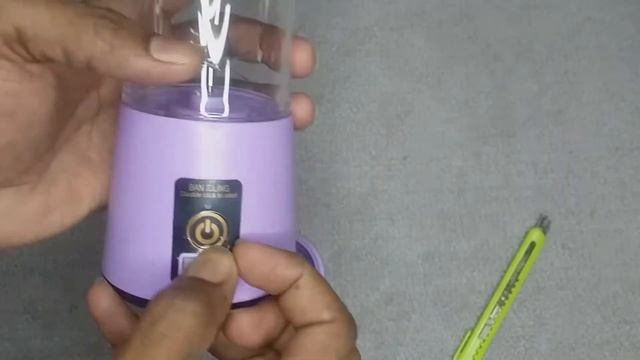 Portable & Rechargeable Fruits Blender || Mini Rechargeable Blender for Juice Making || Sum Tech смотреть онлайн