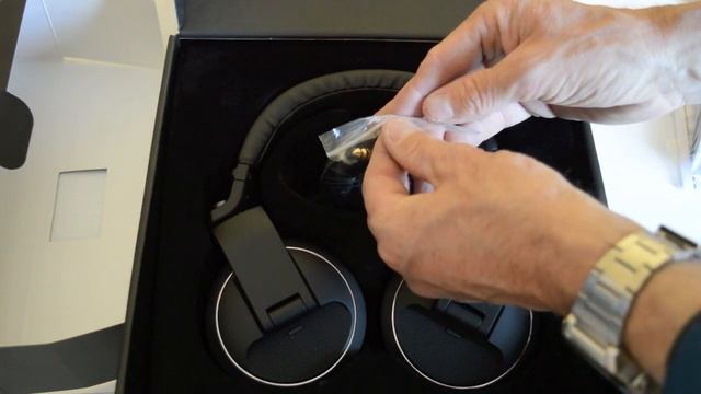 PIONEER HDJ-X5 HEADPHONES смотреть онлайн