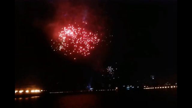 09. День победы. Салют. 09.05.2015..mp4 смотреть онлайн